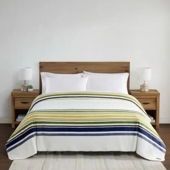 Pendleton Plush Blanket Velvety Soft Pinto Basin Queen Size NEW - Picture 1 of 7